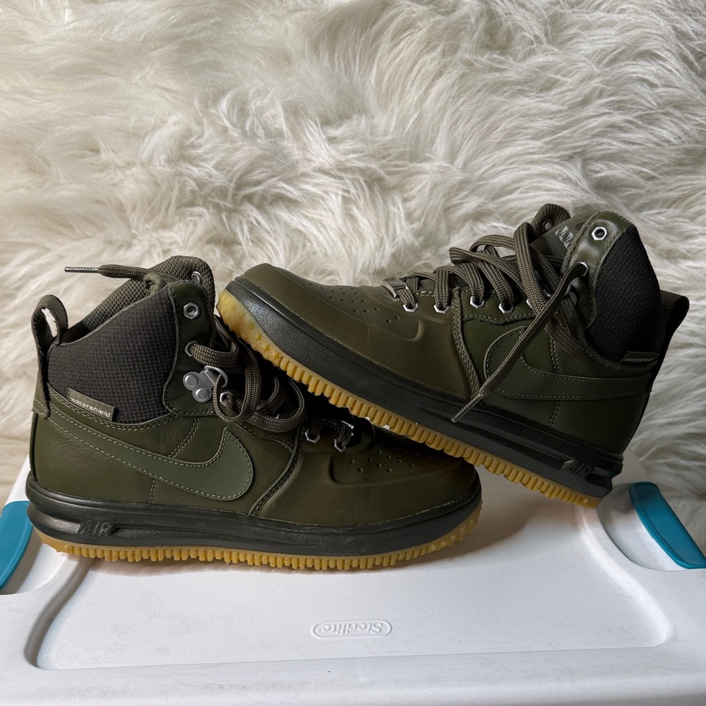 Kids High-Top Sneakers in Olive and Black